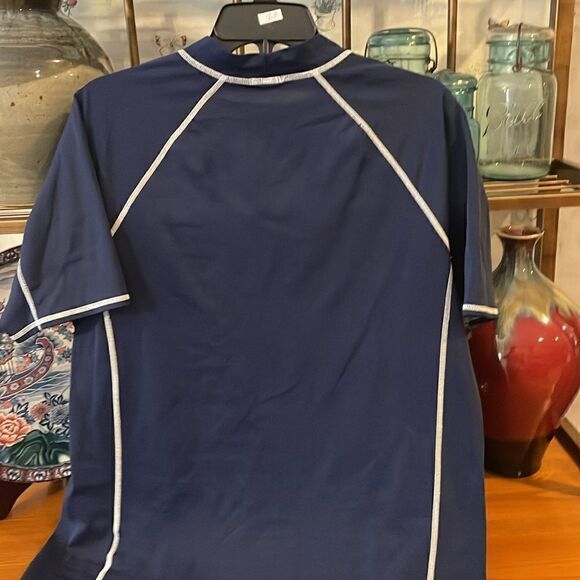 Lands’ End Unisex Blue Swim Shirt - XL (18H-20H) - Picture 4 of 5